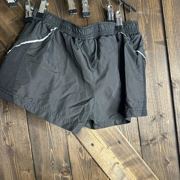 Fusion Performance Running Shorts - Size Small - Picture 2 of 3